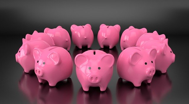Pourquoi les tirelires ont une forme de cochon ?